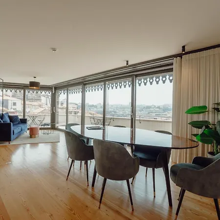 Daire Downtown Penthouse With River View By Vacationy *